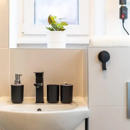 Calm Center Modern Apartment Bratislava