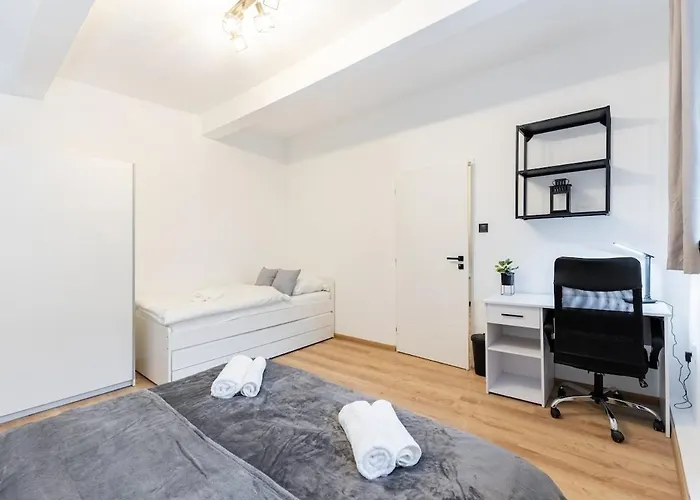 Calm Center Modern *